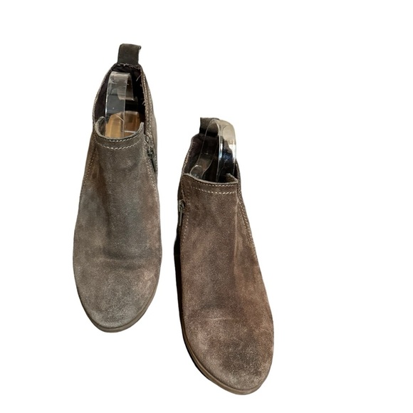 DIBA LAYLA Taupe Suede Leather Side Zip Shoe Bootie Ankle Boot Bootie Western - Picture 10 of 15